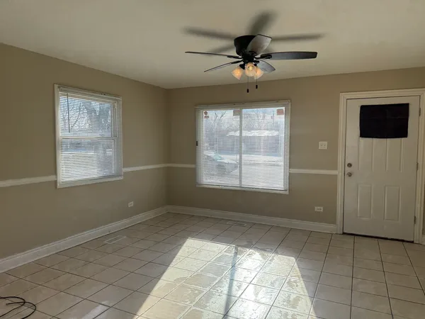 $1,650 | 537 Andover Street, Chicago Heights, IL 60411