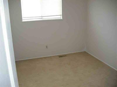 6230 North Belsay Road Flint, MI 48506 - Photo 9 of 9 20176193-9.JPG