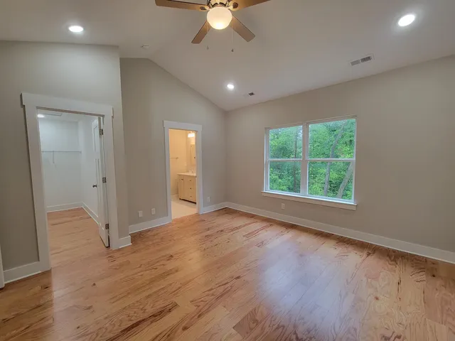 $2,000 | 8448 Old Cleveland Pike, Ooltewah, TN 37363