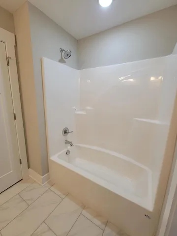 $2,000 | 8448 Old Cleveland Pike, Ooltewah, TN 37363