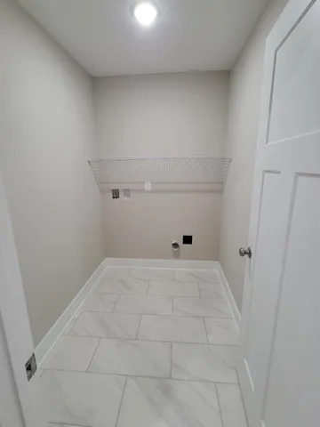 $2,000 | 8448 Old Cleveland Pike, Ooltewah, TN 37363