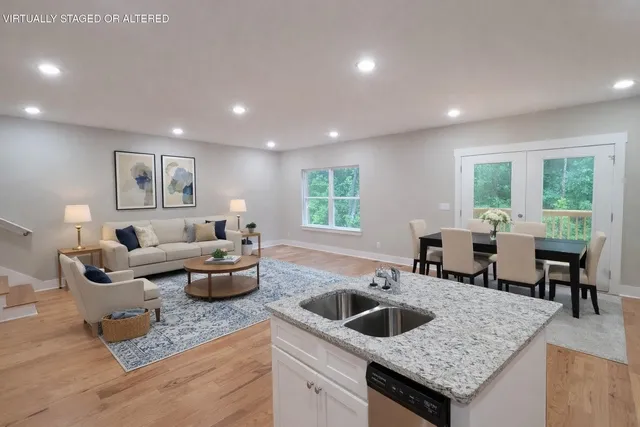 $2,000 | 8448 Old Cleveland Pike, Ooltewah, TN 37363