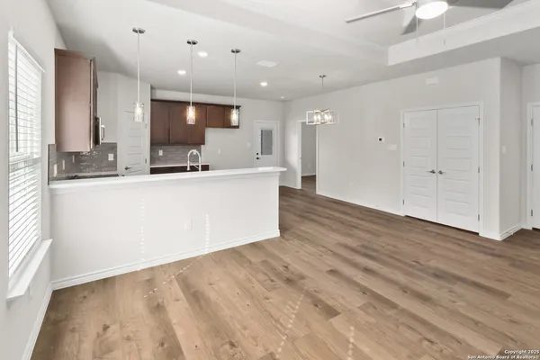 $1,995 | 804 West Huntington Street, Beeville, TX 78102