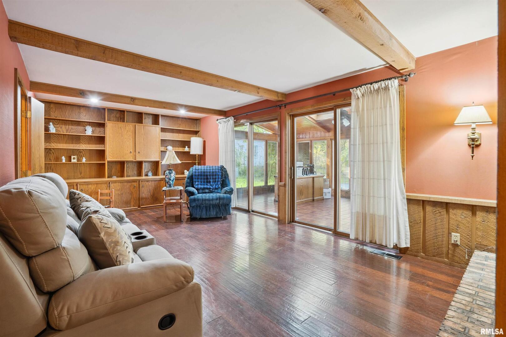 3800 14th Street Rock Island, IL 61201 - Photo 14 of 43