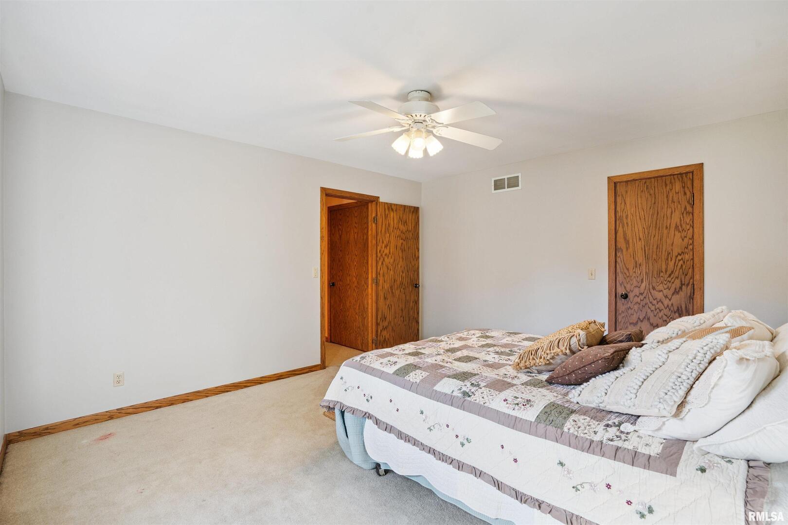 3800 14th Street Rock Island, IL 61201 - Photo 23 of 43