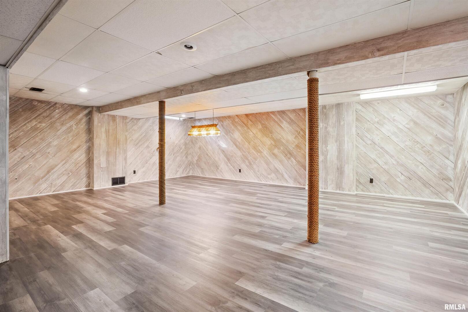 3800 14th Street Rock Island, IL 61201 - Photo 30 of 43