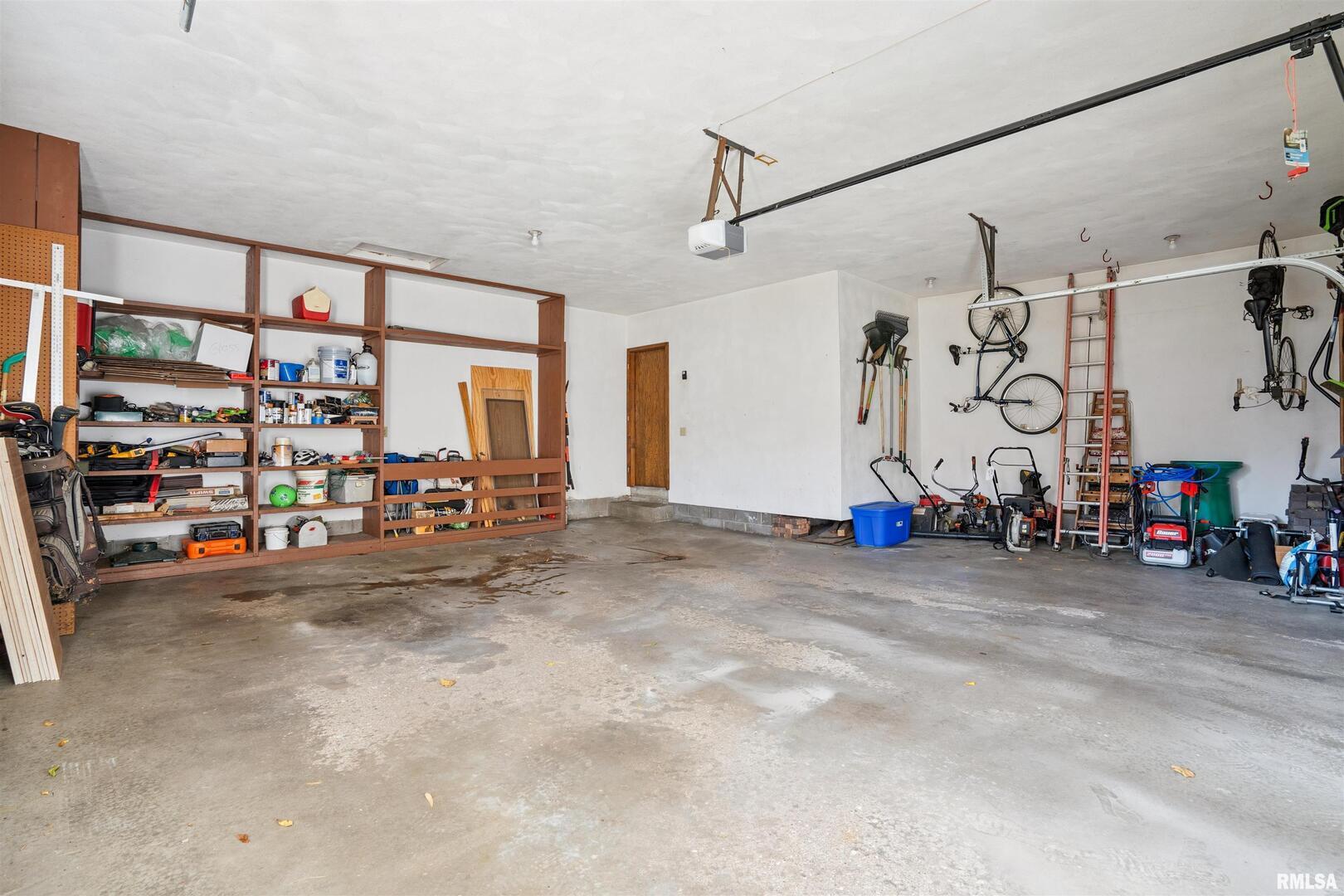 3800 14th Street Rock Island, IL 61201 - Photo 35 of 43