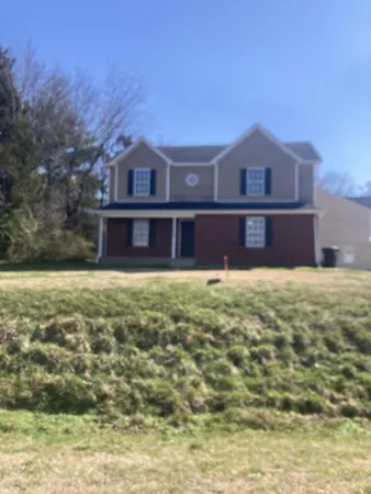 $2,100 | 2220 South Rutherford Boulevard, Murfreesboro, TN 37127