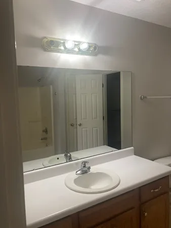 $2,100 | 2220 South Rutherford Boulevard, Murfreesboro, TN 37127