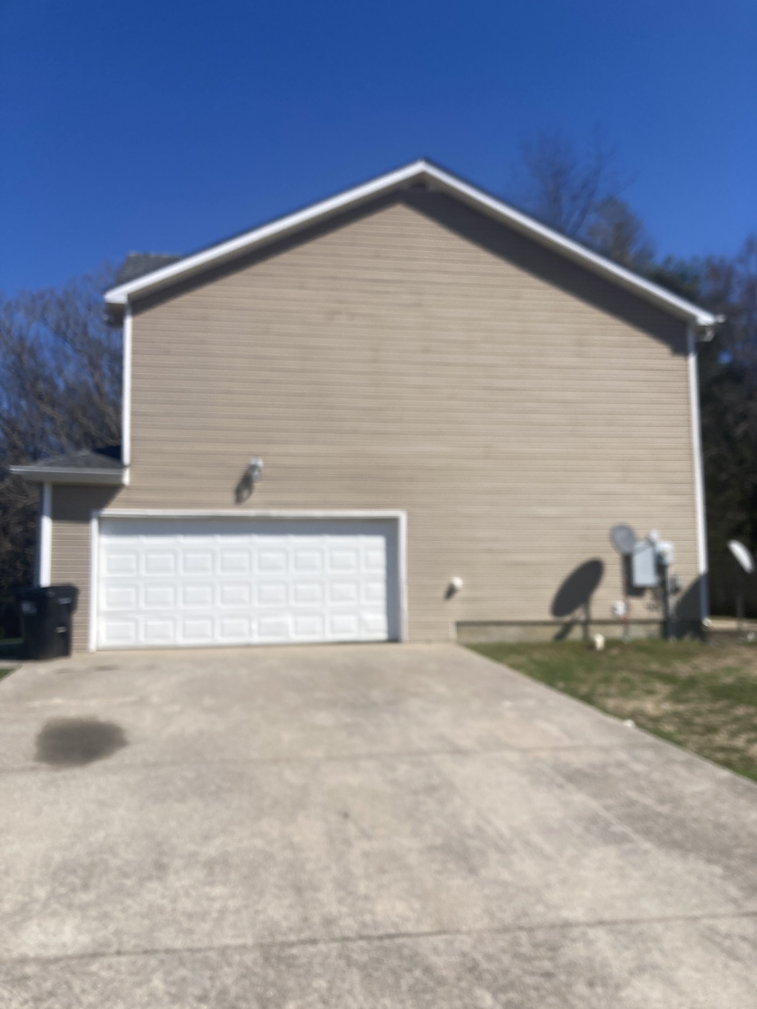 2220 South Rutherford Boulevard Murfreesboro, TN 37127 - Photo 2 of 37