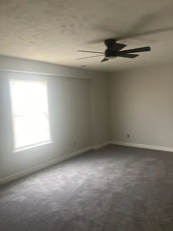 $2,100 | 2220 South Rutherford Boulevard, Murfreesboro, TN 37127