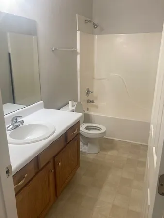 $2,100 | 2220 South Rutherford Boulevard, Murfreesboro, TN 37127