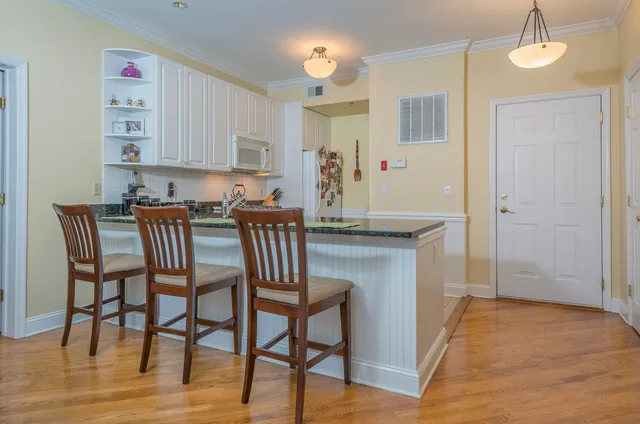 $4,750 | 915 Madison Street, Unit 6E, Hoboken, NJ 07030