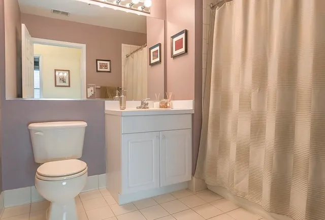 $4,750 | 915 Madison Street, Unit 6E, Hoboken, NJ 07030