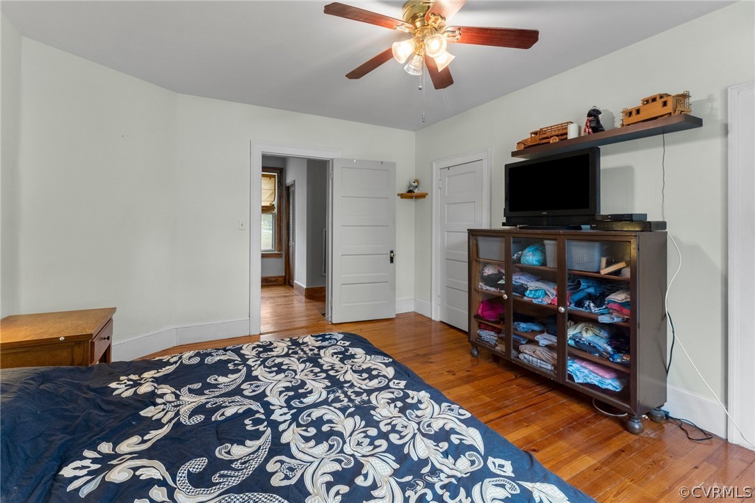 29404 Carson Road Carson, VA 23830 - Photo 23 of 40 a bedroom with bed and flat screen tv