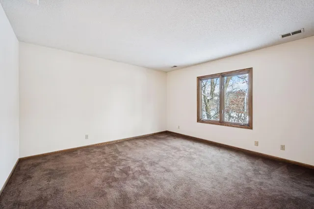 $600,000 | 1267 Nursery Hill Lane, Arden Hills, MN 55126