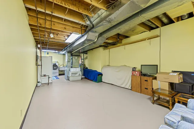 $600,000 | 1267 Nursery Hill Lane, Arden Hills, MN 55126