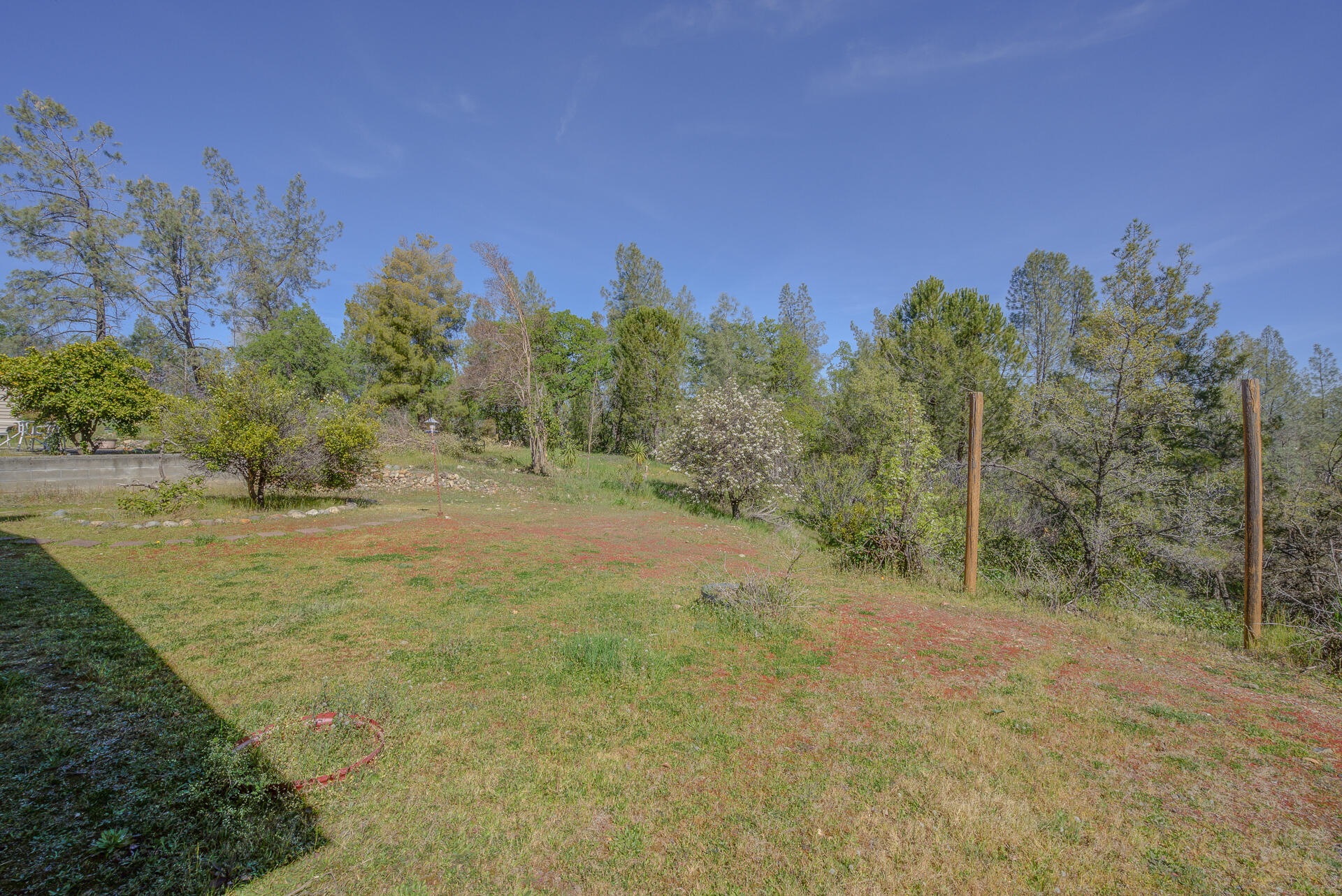 4470 Eagle Nest Road Redding, CA 96003 - Photo 25 of 32 MYS00557_8_9