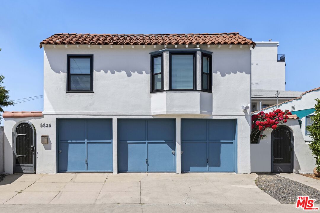 1569 South Orange Grove Avenue Los Angeles, CA 90019 - Photo 31 of 47