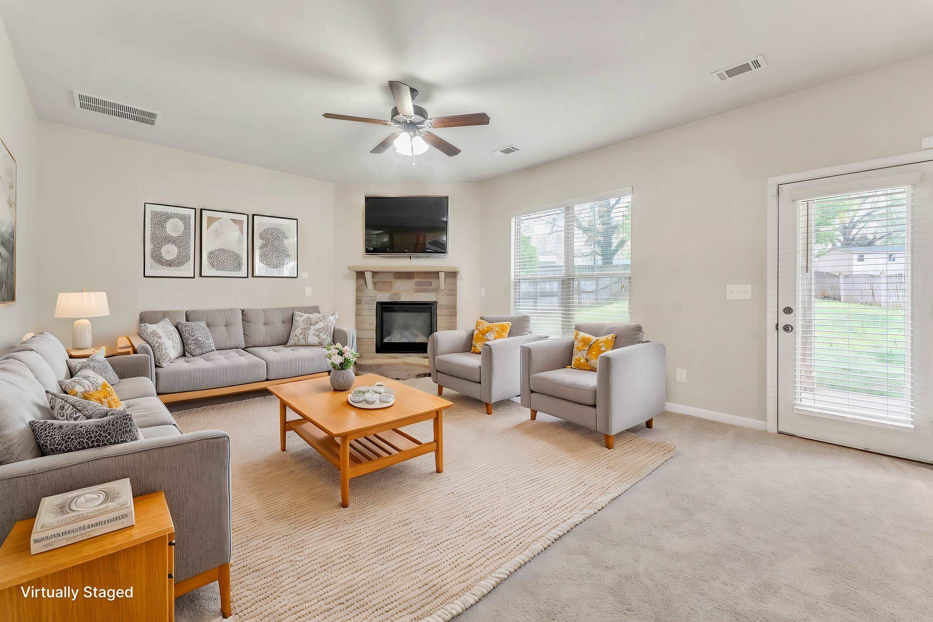 542 Meadowseed Court Lyman, SC 29365 - Photo 11 of 34 Living Room