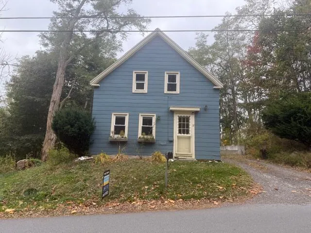 $219,000 | 32 Grove Street, Rockport, ME 04856