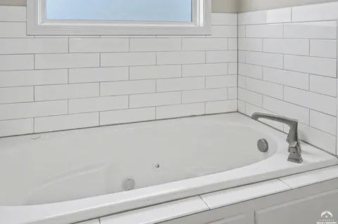 $590,000 | 1115 Klein Court, Lawrence, KS 66049