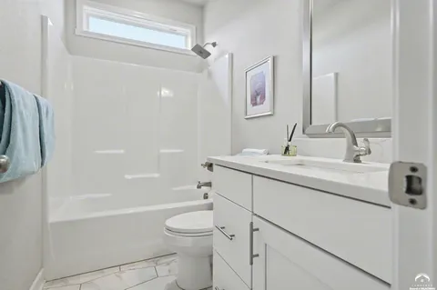 $600,000 | 1115 Klein Court, Lawrence, KS 66049