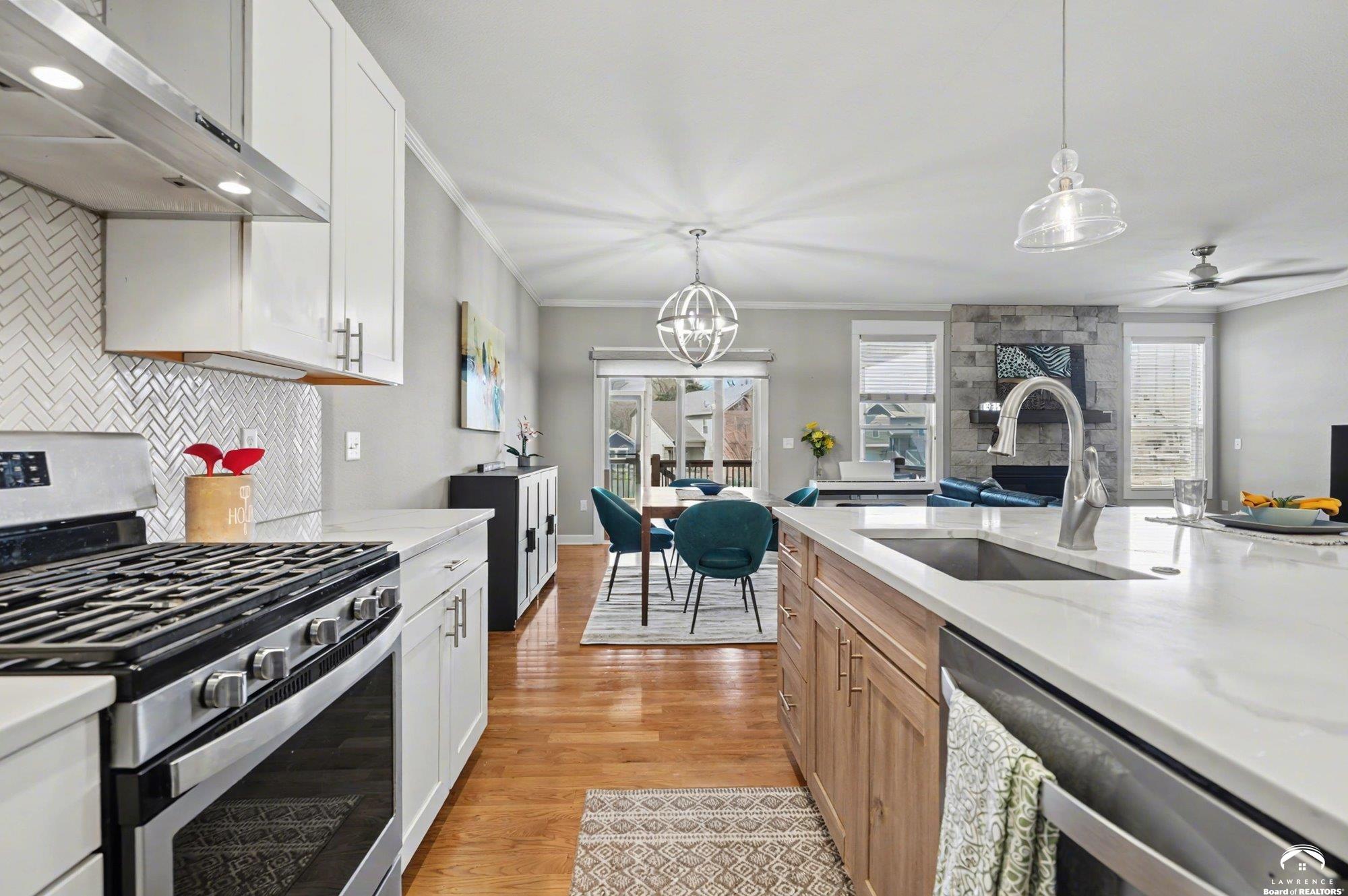 1115 Klein Court Lawrence, KS 66049 - Photo 6 of 24