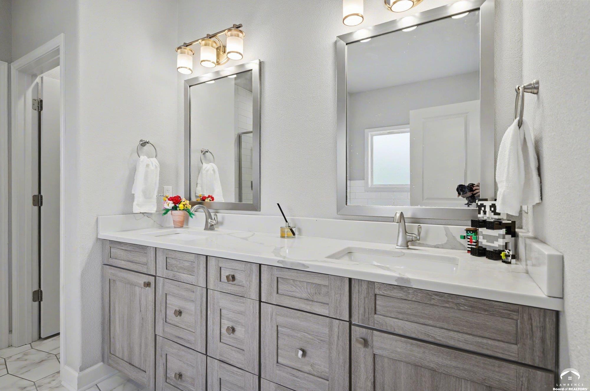 1115 Klein Court Lawrence, KS 66049 - Photo 9 of 24