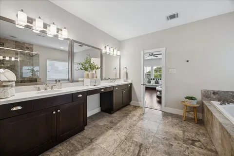 $515,000 | 2416 Couch Street, Houston, TX 77008
