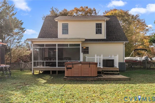 $290,000 | 1120 South Glebe Road, Montross, VA 22520