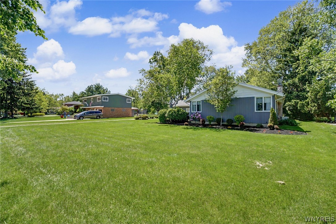 249 West Maplemere Road Amherst, NY 14221 - Photo 10 of 42