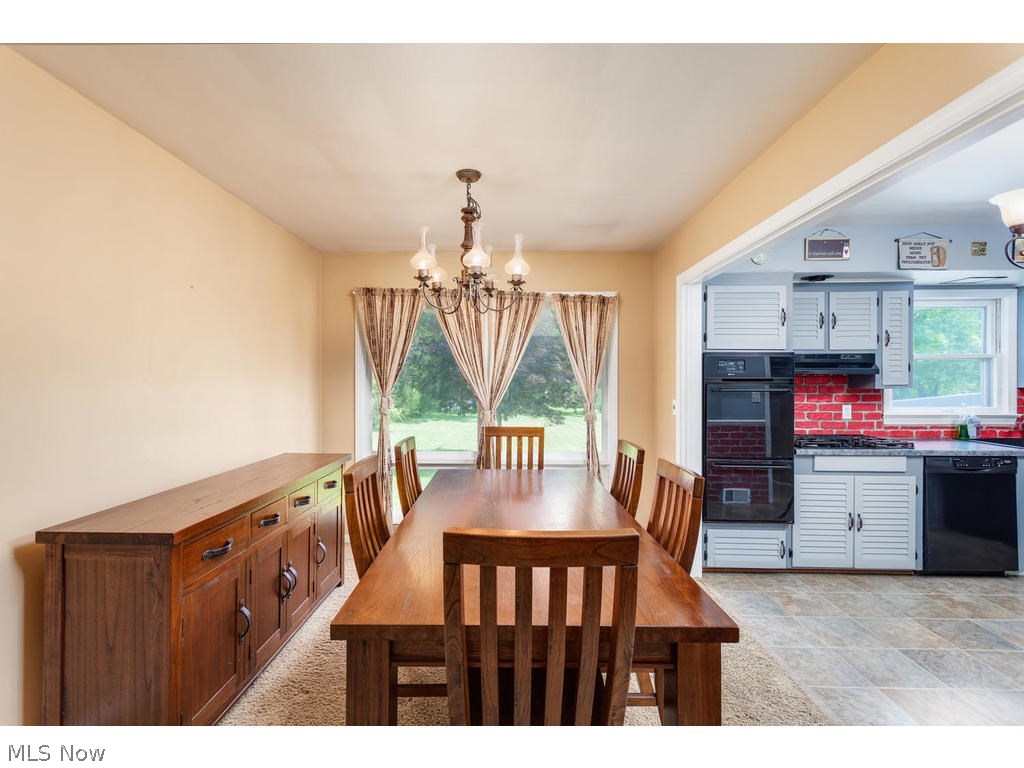 897 Renninger Road New Franklin, OH 44319 - Photo 5 of 16