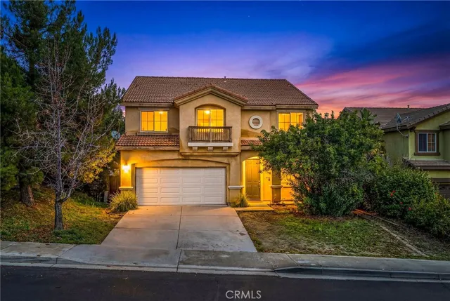 $575,000 | 15158 Spinnaker Drive, Lake Elsinore, CA 92530