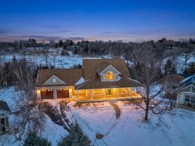 $799,900 | 11828 44th St Lane North, Lake Elmo, MN 55042