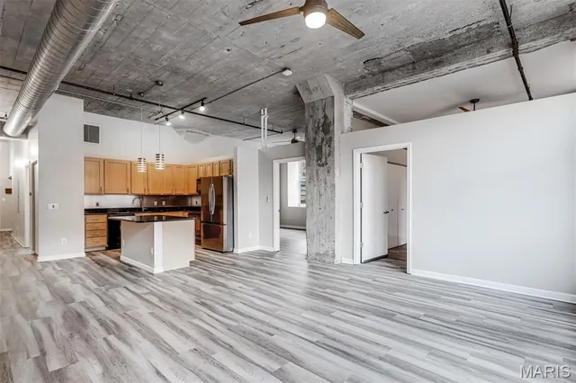 $129,000 | 1511 Locust Street, Unit 304, St. Louis, MO 63103