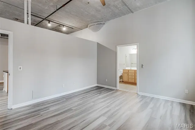 $129,000 | 1511 Locust Street, Unit 304, St. Louis, MO 63103