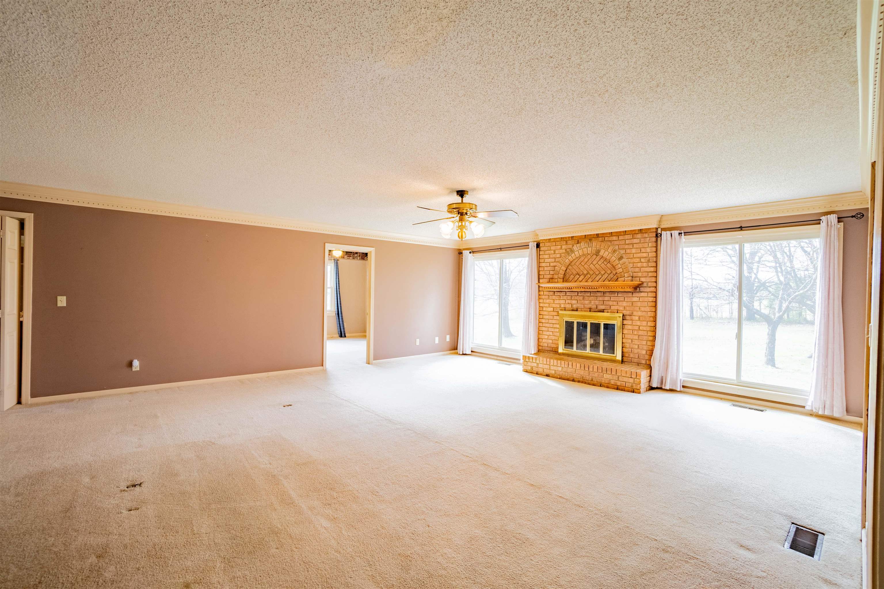 43 Hastings Way Covington, TN 38019 - Photo 15 of 21 a view of an empty room with a window