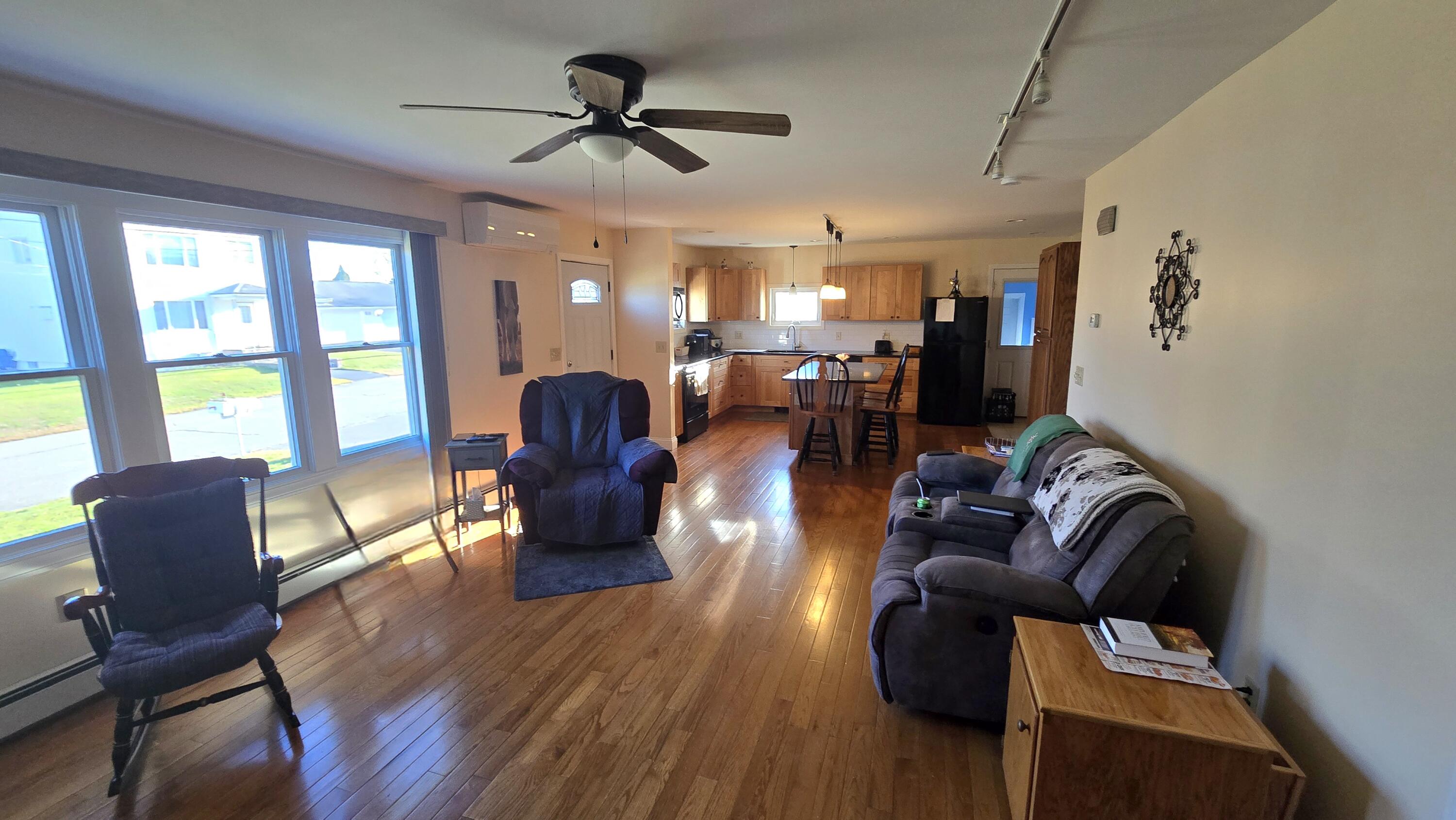 66 Dill Street Lewiston, ME 04240 - Photo 12 of 32 20251115_142511