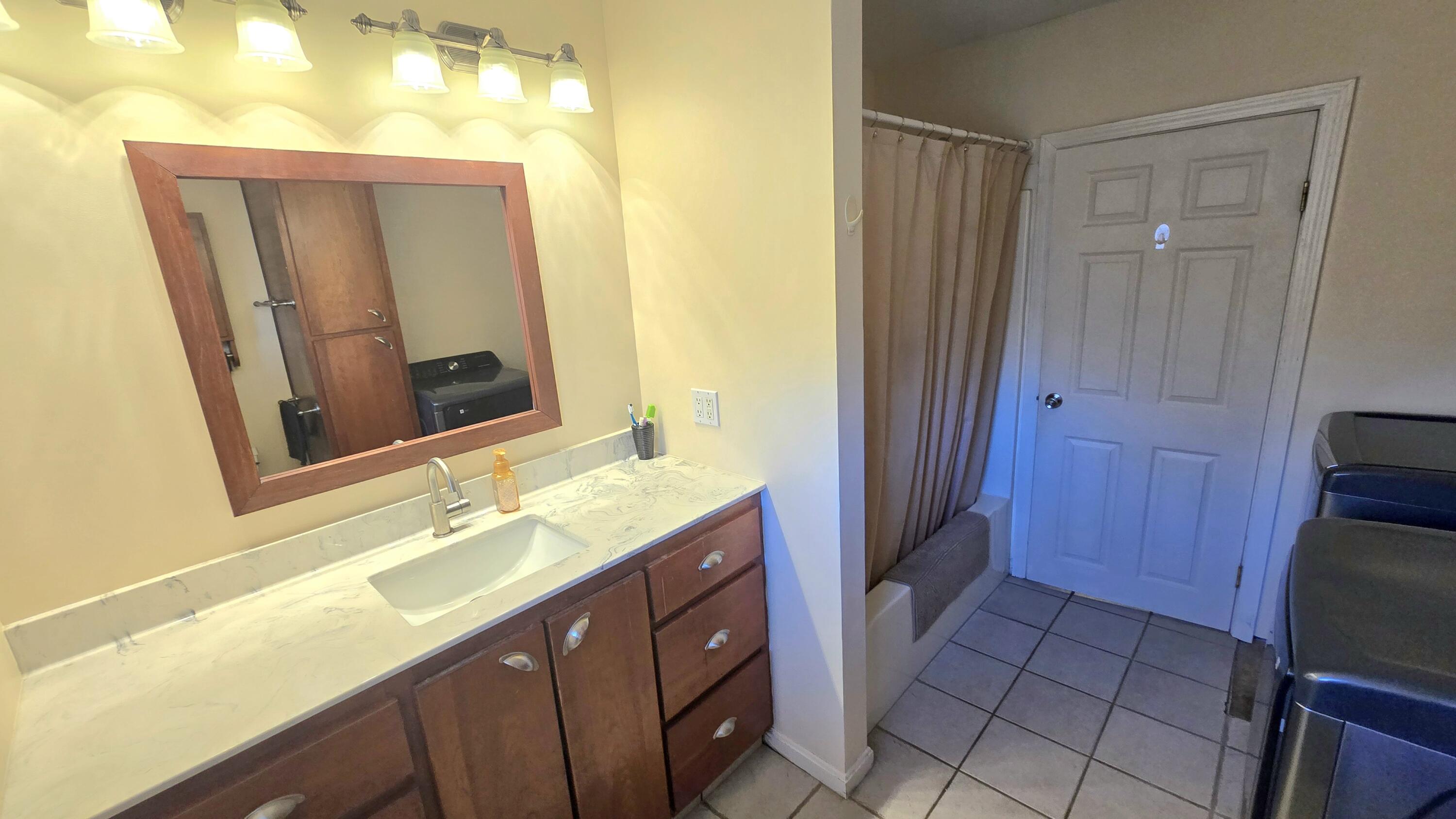 66 Dill Street Lewiston, ME 04240 - Photo 20 of 32 20251115_141648