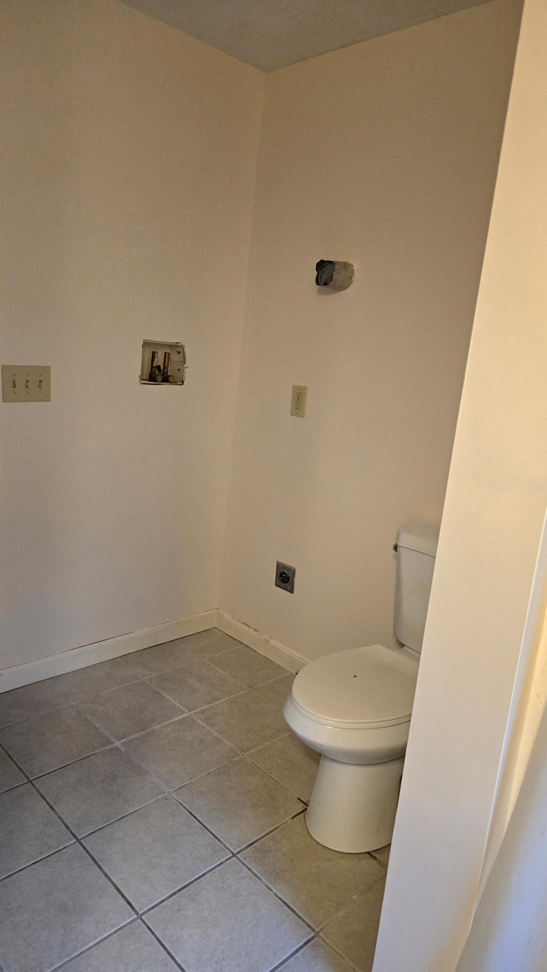 66 Dill Street Lewiston, ME 04240 - Photo 31 of 32 20251124_125239