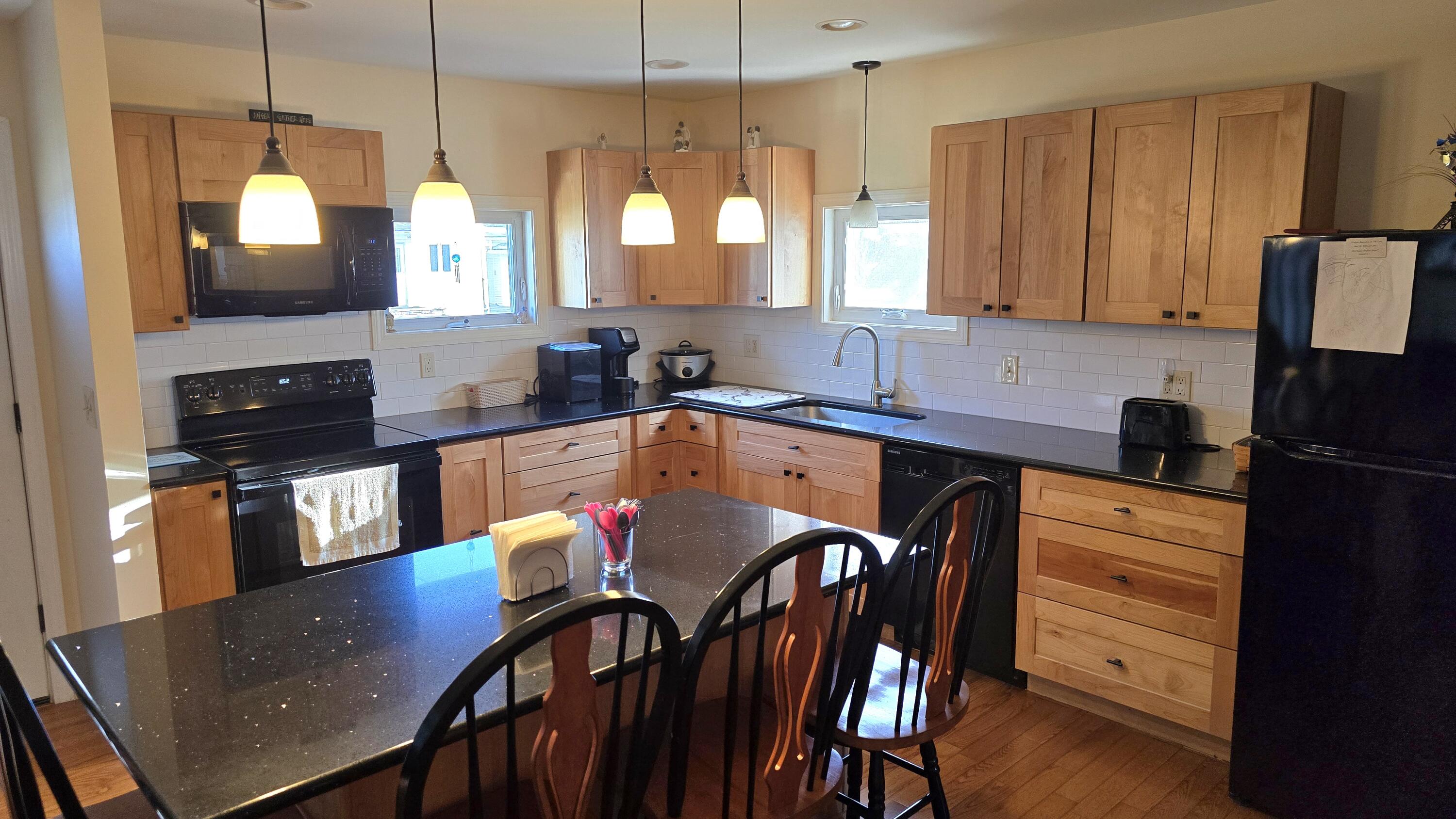 66 Dill Street Lewiston, ME 04240 - Photo 9 of 32 20251115_141322