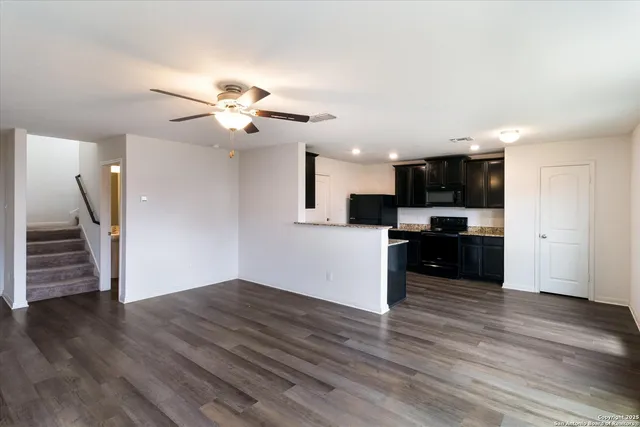 $225,000 | 15214 Walcott Ridge, Von Ormy, TX 78073