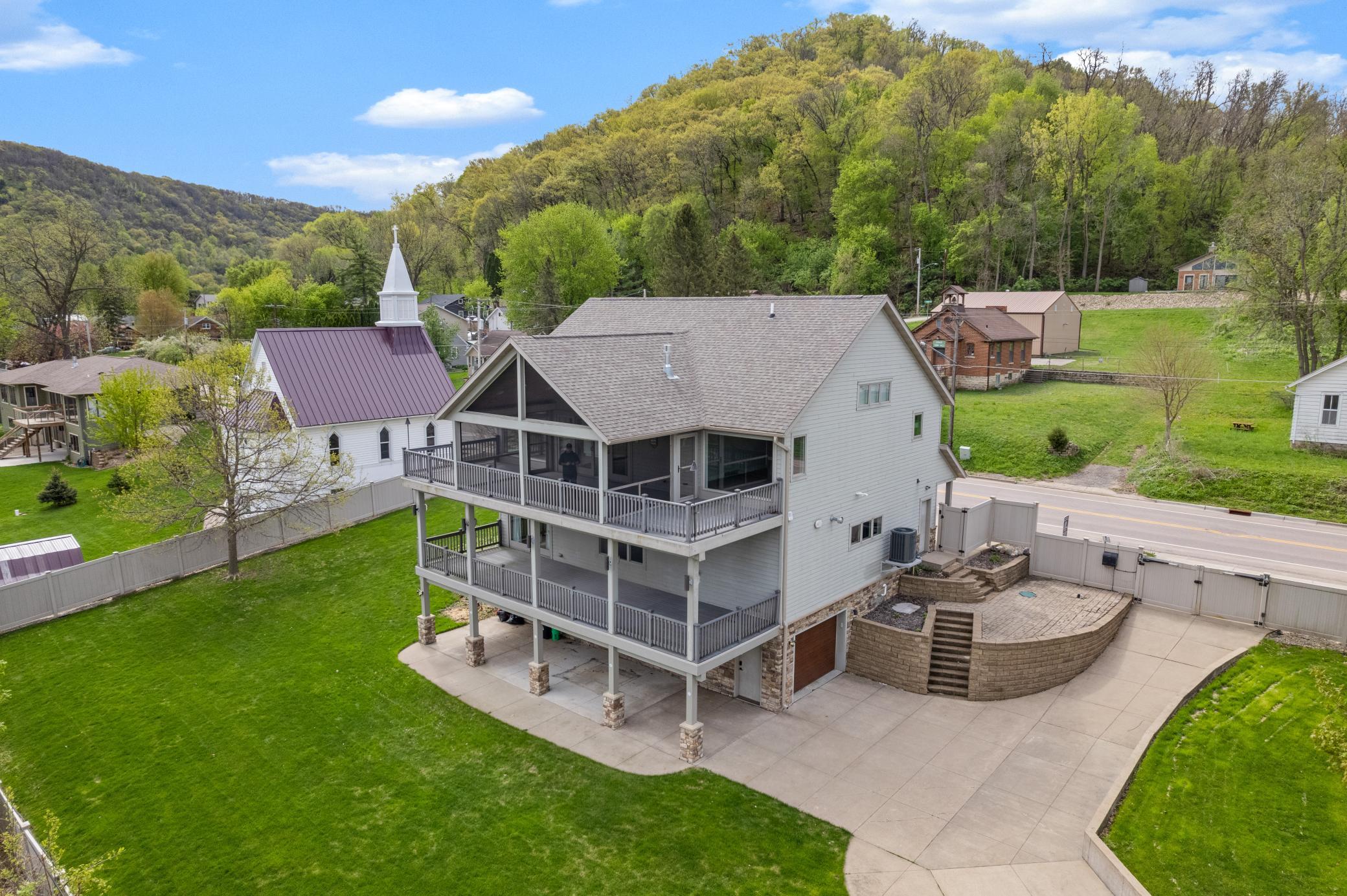 36074 Old Homer Road Winona, MN 55987 - Photo 4 of 43