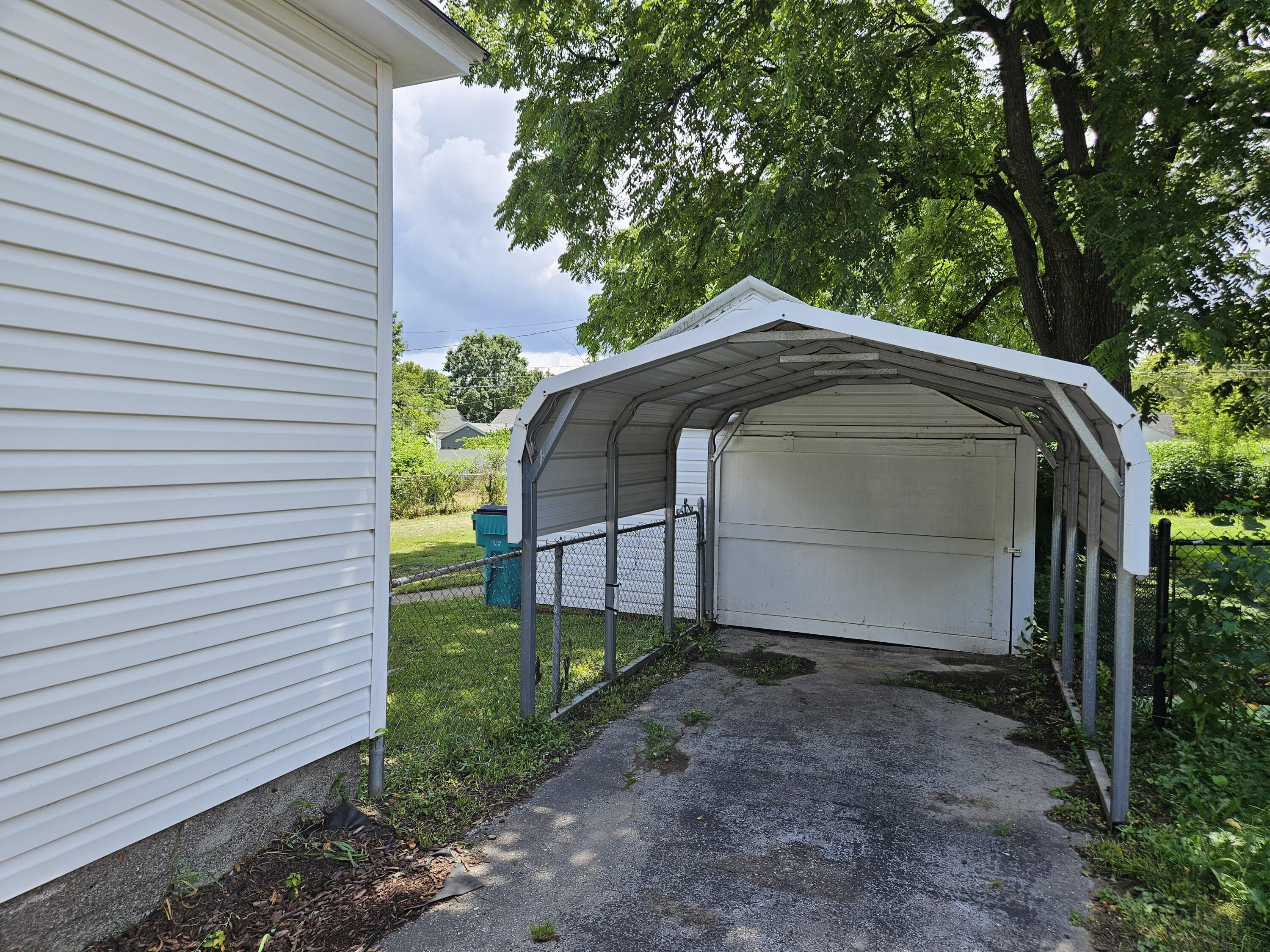 1700 West Atlantic Street Springfield, MO 65803 - Photo 14 of 17 14