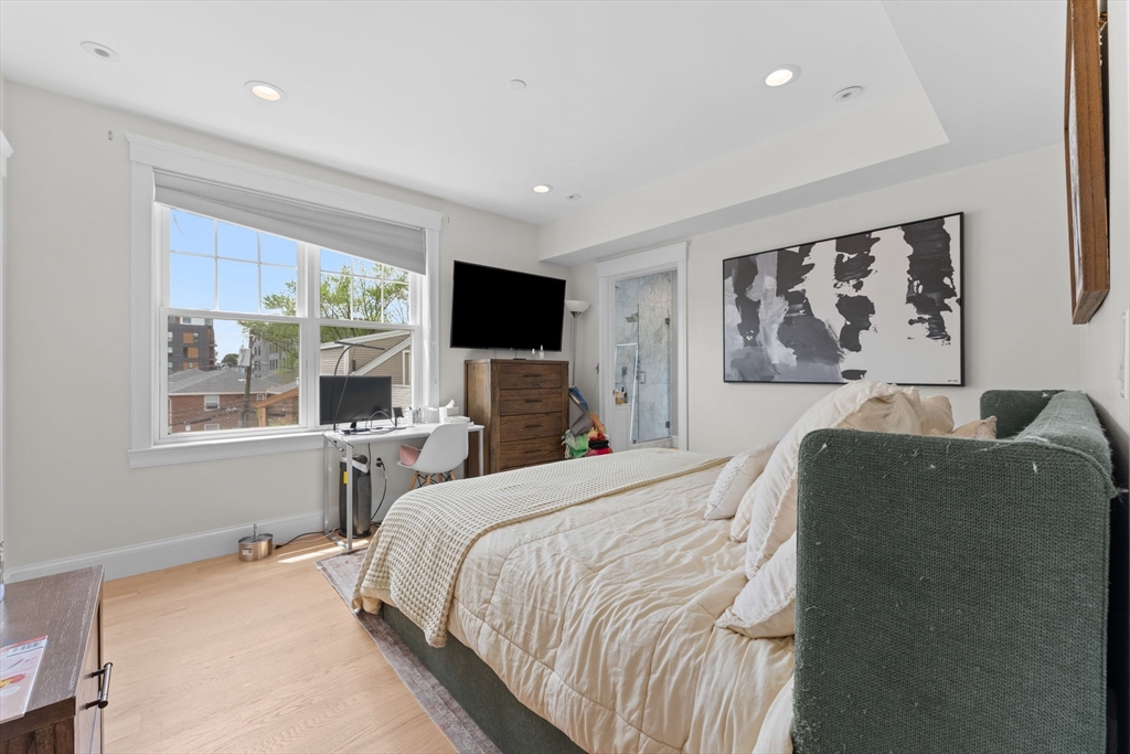 199 West, Unit 8 Boston, MA 02136 - Photo 7 of 12