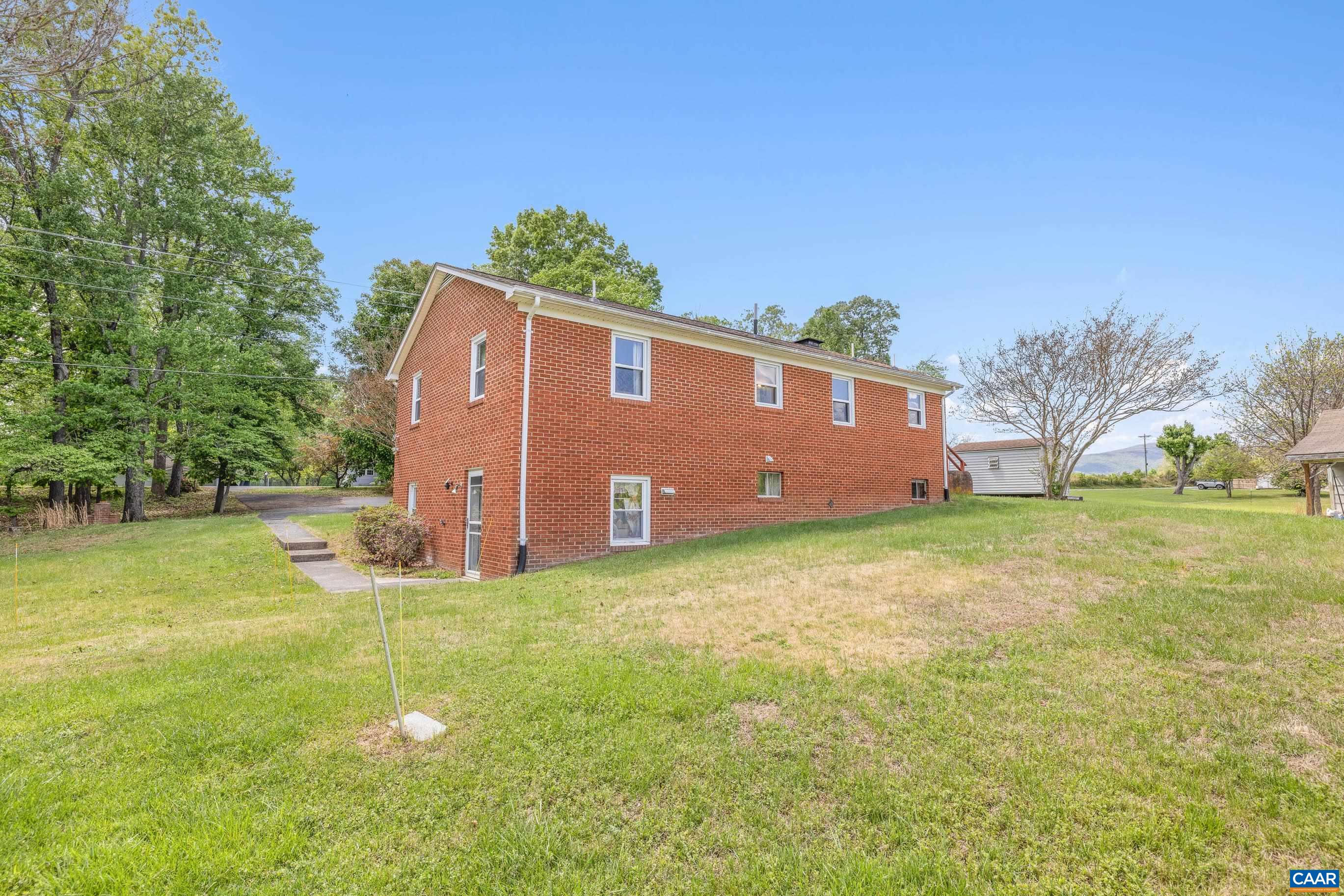 653 Celt Road Stanardsville, VA 22973 - Photo 6 of 60