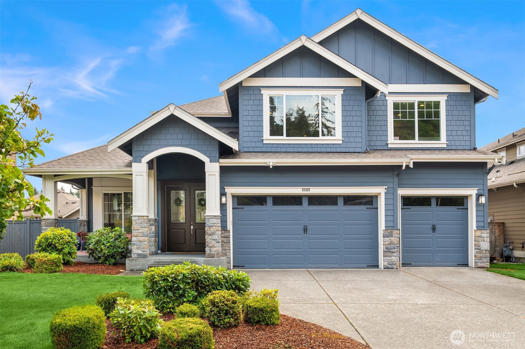 6509 Southeast 6th Street Renton, WA 98059 - Photo 1 of 40 Gallery Image 1