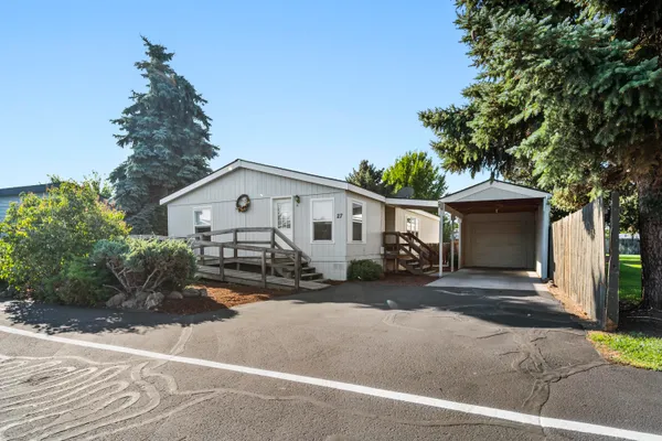 $210,000 | 1201 Southwest 28th Street, Unit 27, Redmond, OR 97756