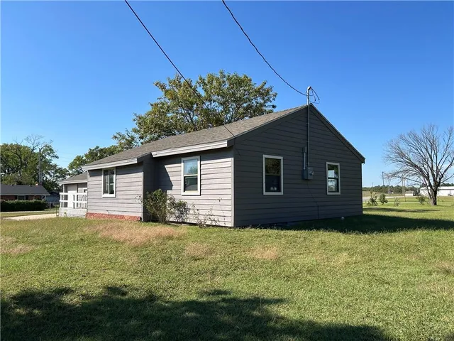 $115,000 | 600 North East Street, Caney, KS 67333